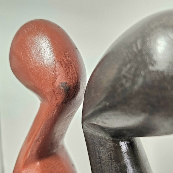 Wooden Hand Carved Romantic Passionate Loving Couple Abstract Figurine Sculpture - Picture 9 of 15